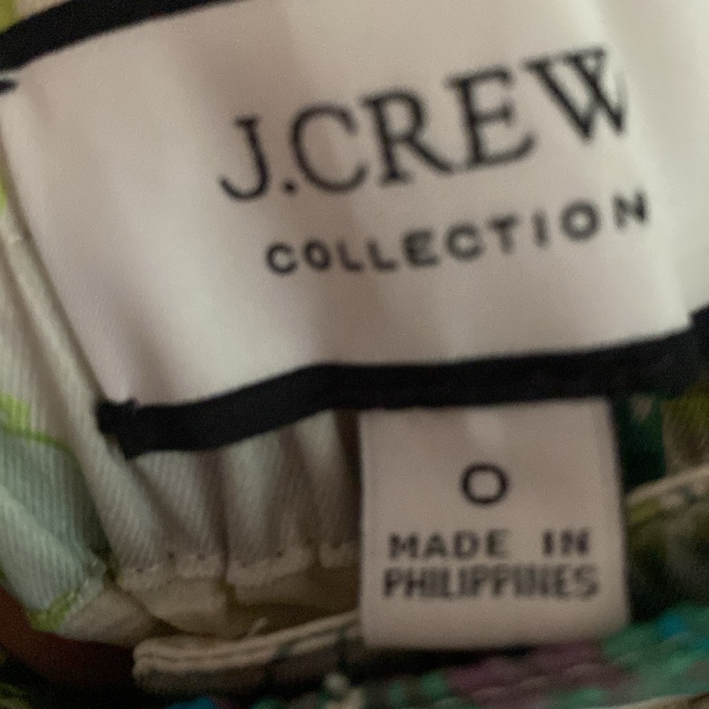 J CREW Pull-on crop pant in Ratti leafy floral satin pajamas print 0 - Picture 4 of 6